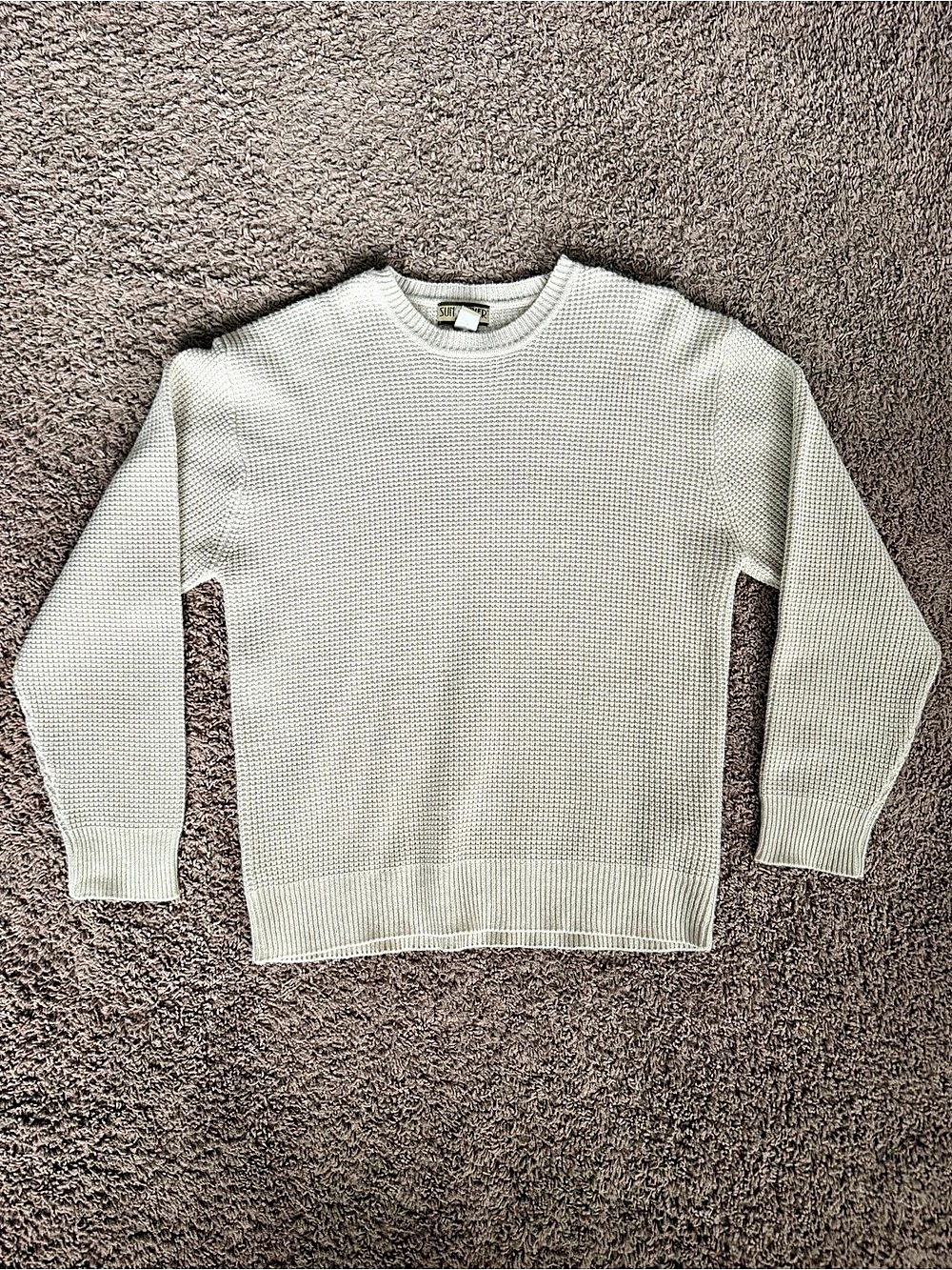 VTG Sun River Men's Cream Crewneck Sweater